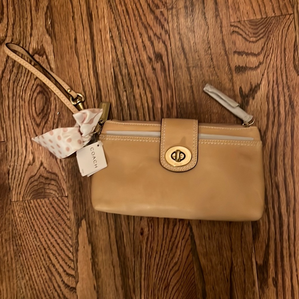 Coach wristlet